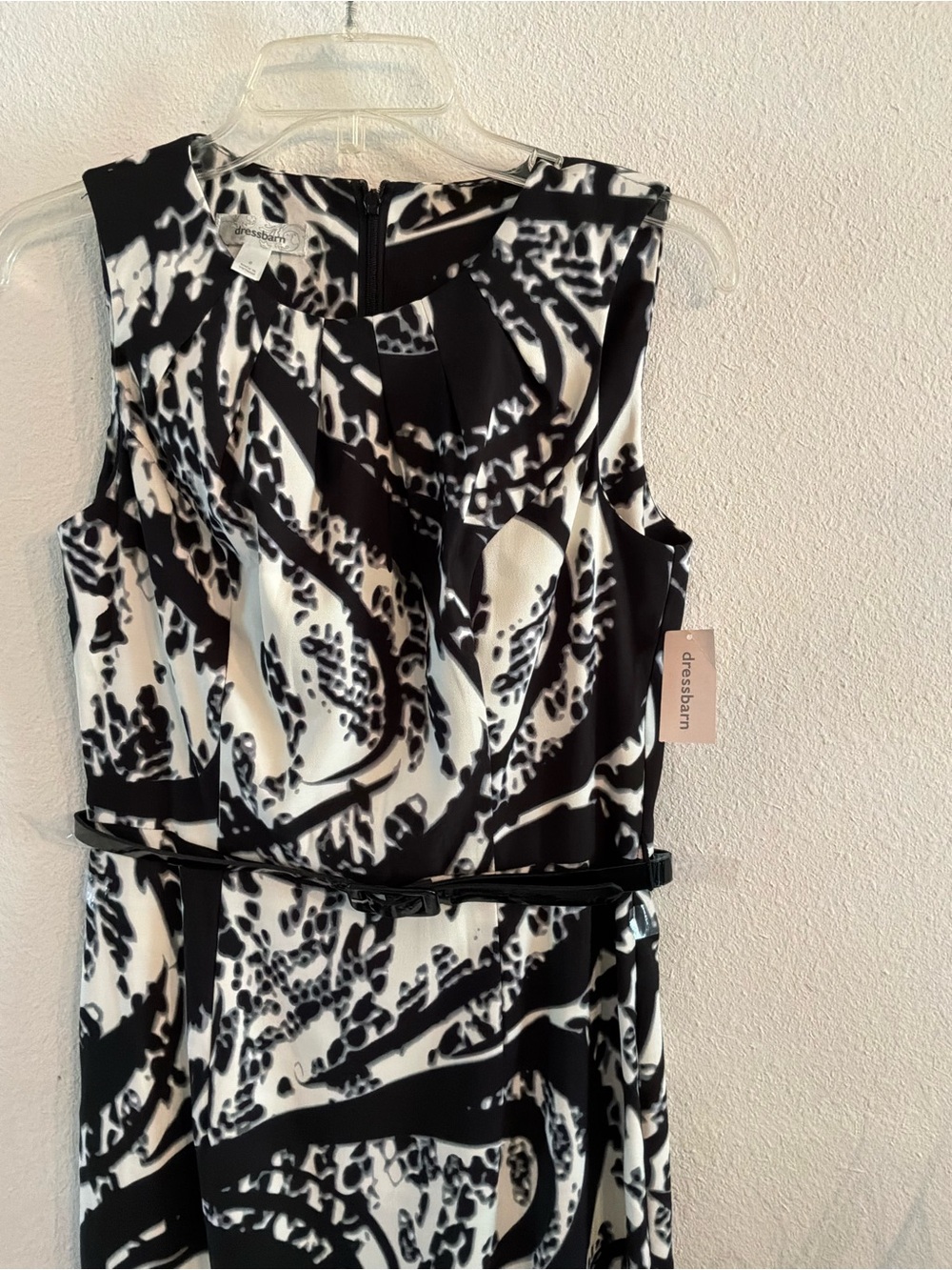 dressbarn Black and White Abstract Print Sheath Dress - Picture 6 of 10